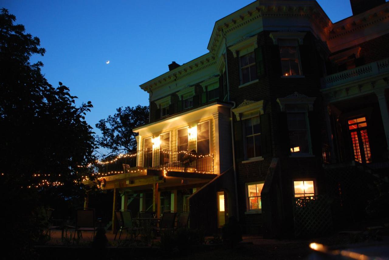 Rockwood Manor Bed & Breakfast Dublin Exterior photo