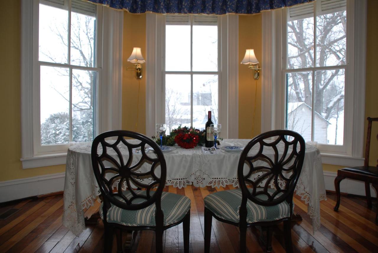 Rockwood Manor Bed & Breakfast Dublin Exterior photo